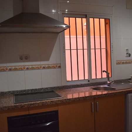 Apartamentos Alamare Sevilla Kültér fotó